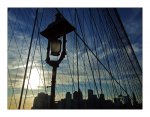 233_Brooklyn-Bridge-Laterne-Sonne_900-Rahmen.jpg